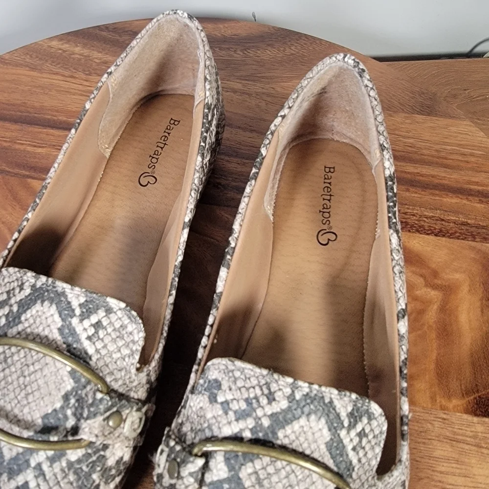 Baretraps Kellye Snakeskin Patterned Women's Loafers Size 8.5